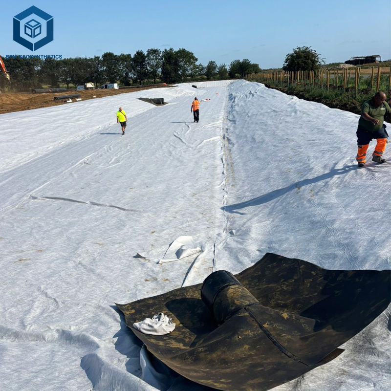 Геотекстиль для стабилизации земляного полотна и укрепления дорожного основания