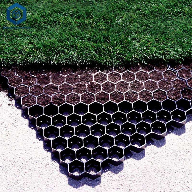 Pavimento de césped reforzado